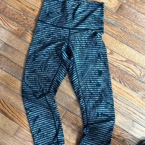 Wunder Under Crop Hi Rise